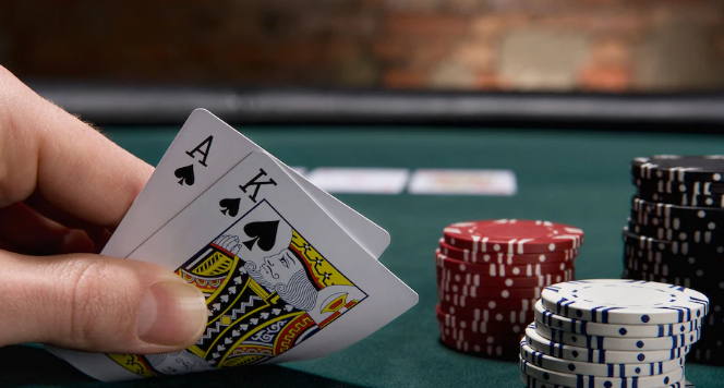 探索HH扑克：奥马哈游戏的魅力